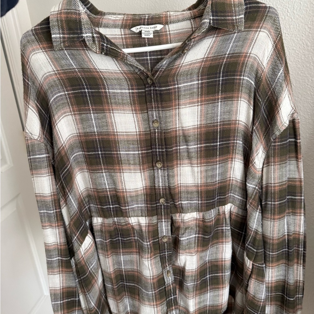 American Eagle Outfitters Green and Brown Plaid Shirt